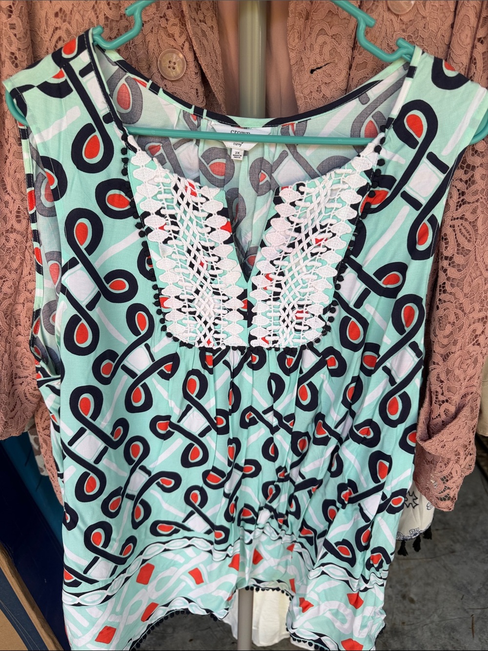 crown & ivy Mint Patterned Crochet-Trim Sleeveless Tank